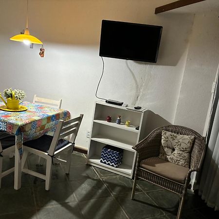 Apartamento Em Frente Ao Mar E Na Vila Praia do Forte Bagian luar foto