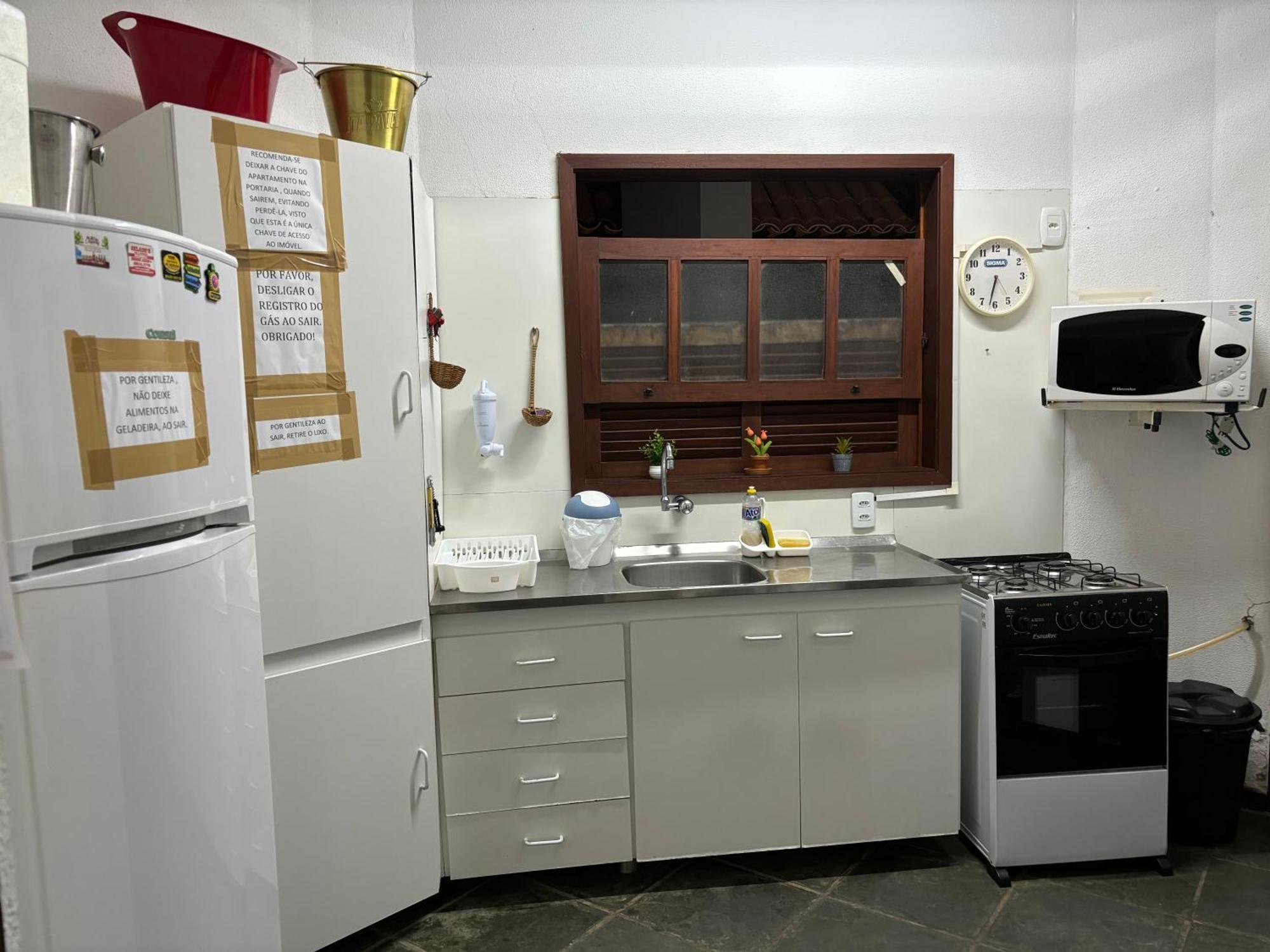 Apartamento Em Frente Ao Mar E Na Vila Praia do Forte Bagian luar foto