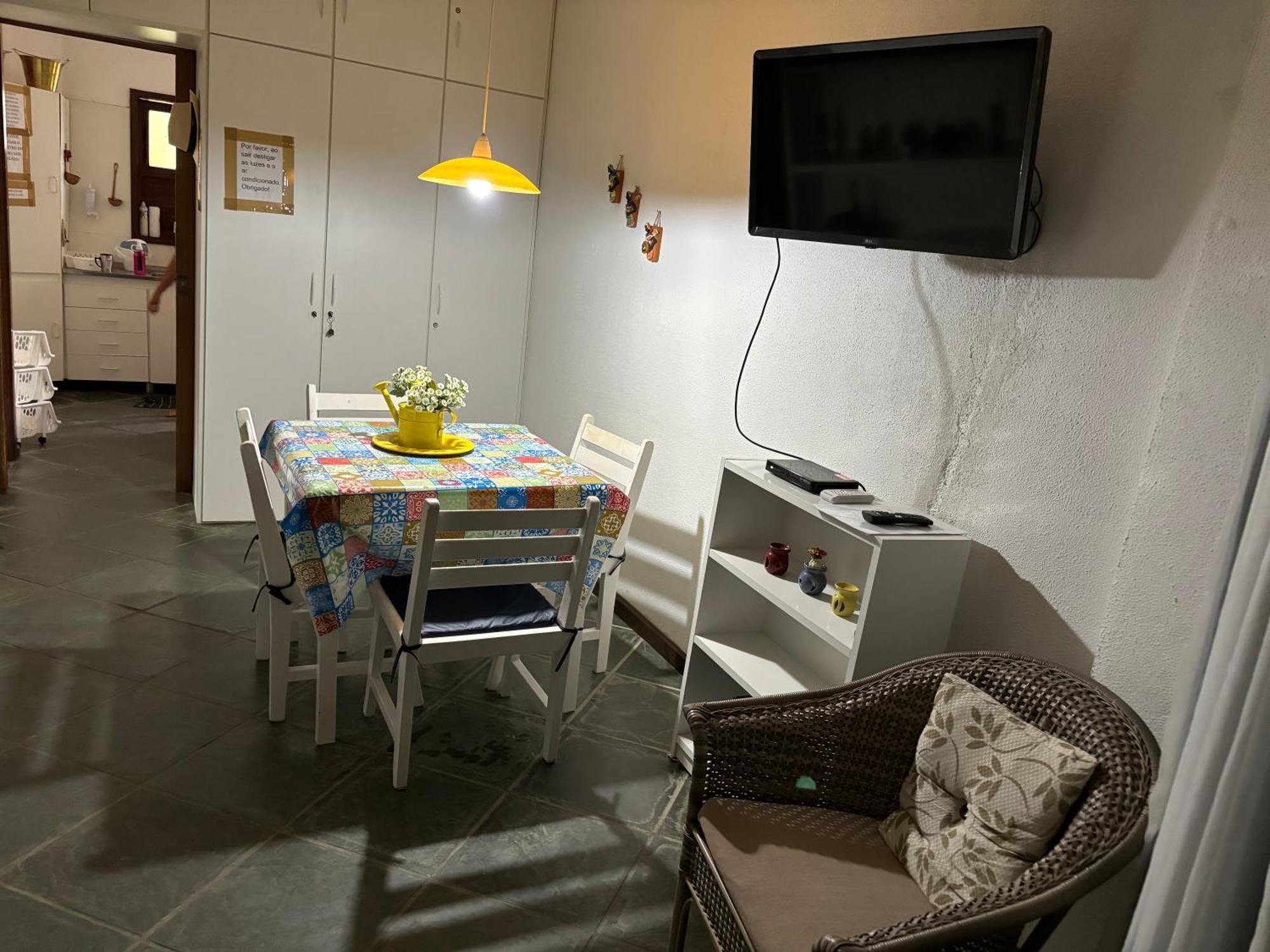 Apartamento Em Frente Ao Mar E Na Vila Praia do Forte Bagian luar foto